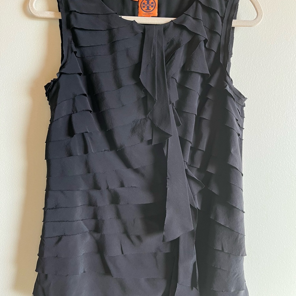 Layered Tory Burch Silk, Lined Sleeveless Crew Neck Black Dressy Top Size 6 Mint